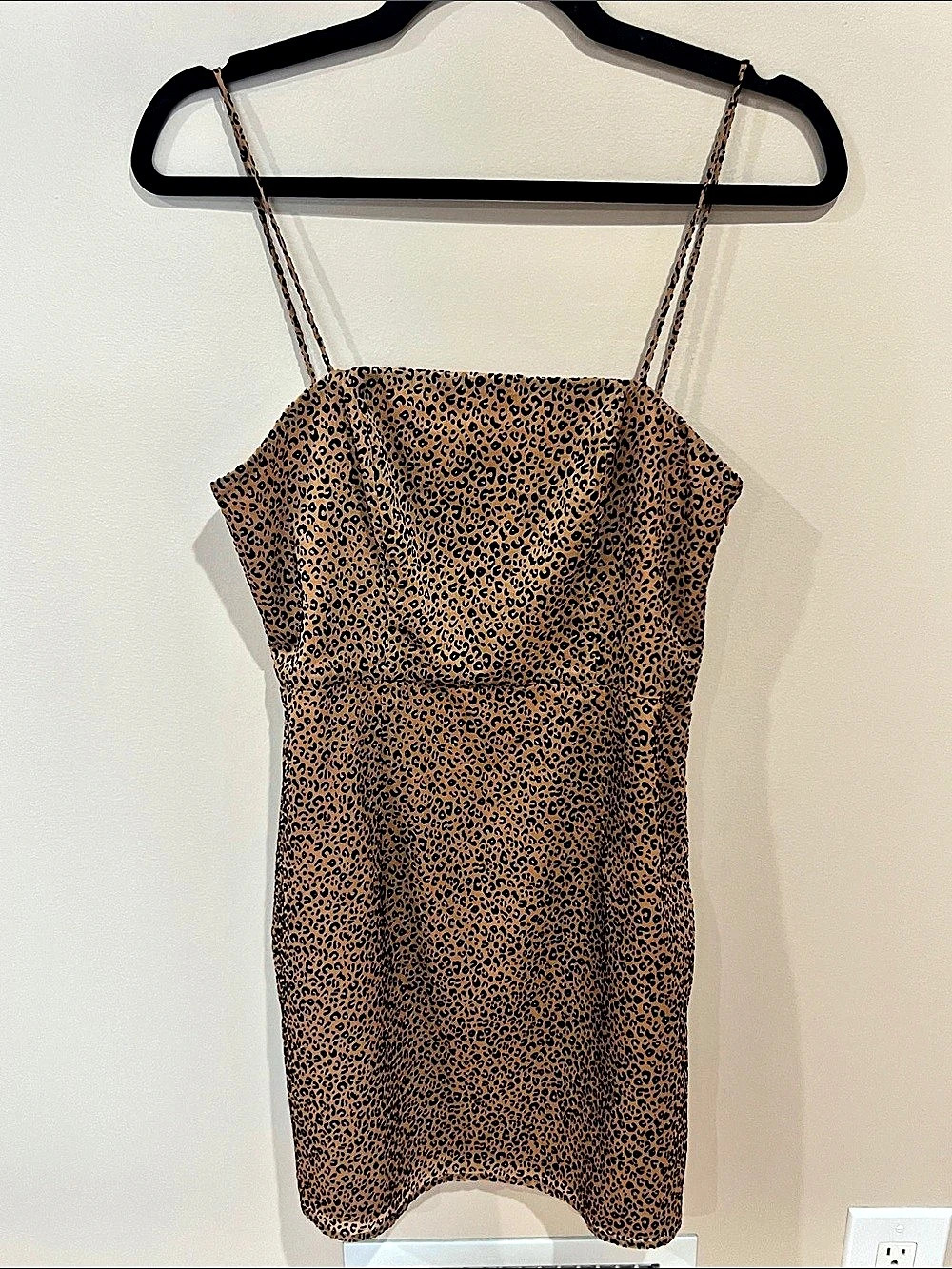 About Us Leopard Print Mini Dress Size Small NWT